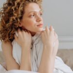 Hormonal mechanisms of womens risk in the face of traumatic stress