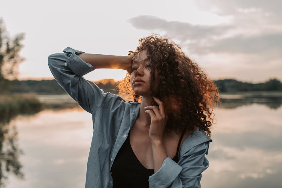 Hormonal mechanisms of womens risk in the face of traumatic stress