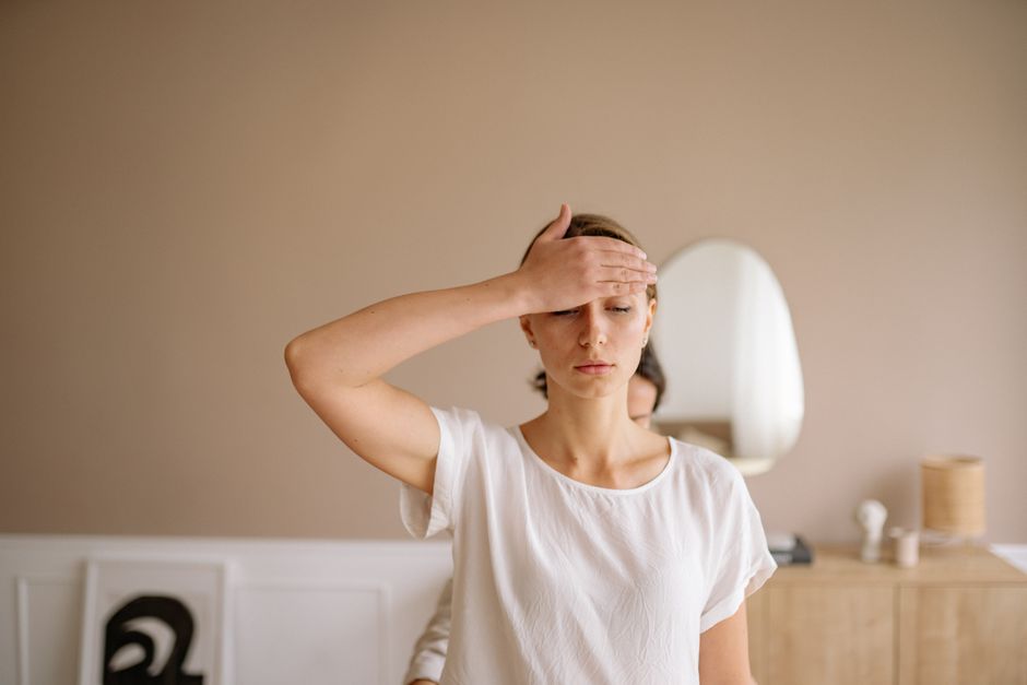 Hormonal mechanisms of womens risk in the face of traumatic stress