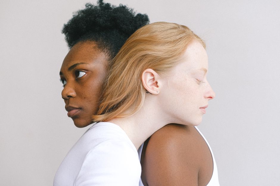 Hormonal mechanisms of womens risk in the face of traumatic stress