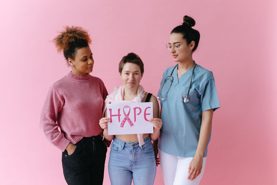 Women with polycystic ovary syndrome exhibit impaired endometrial receptivity with excessive ER and histone lactylation