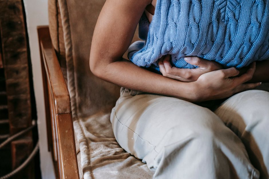 Women with polycystic ovary syndrome exhibit impaired endometrial receptivity with excessive ER and histone lactylation