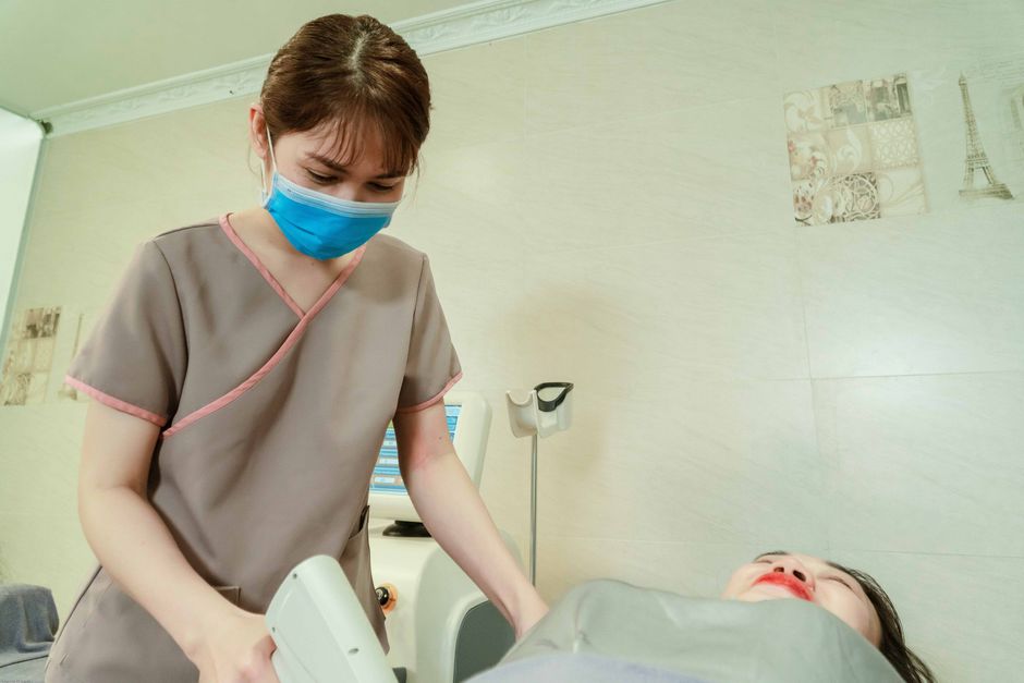 Woman suffers permanent brain damage after 15-day water-only fast loses 20kg